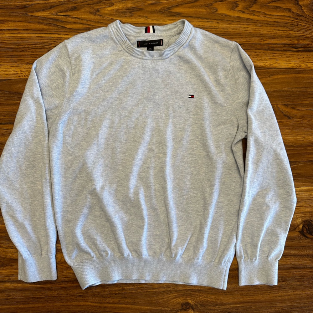 Tommy Hilfiger Light Gray Sweater - Picture 2 of 6
